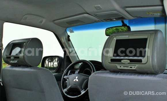 Buy Import Mitsubishi Pajero Brown Car in Import - Dubai in Arusha Buy Import Mitsubishi Pajero Brown Car in Import - Dubai in Arusha