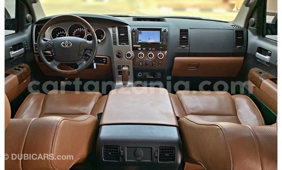 Buy Import Toyota Tundra White Car in Import - Dubai in Arusha Buy Import Toyota Tundra White Car in Import - Dubai in Arusha