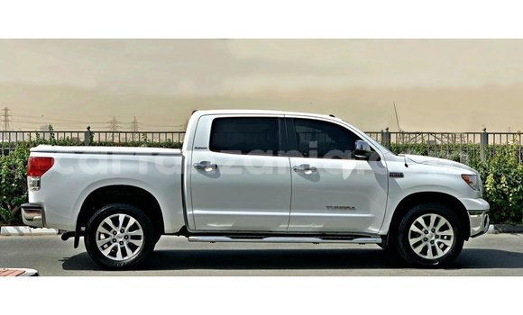 Buy Import Toyota Tundra White Car in Import - Dubai in Arusha Buy Import Toyota Tundra White Car in Import - Dubai in Arusha