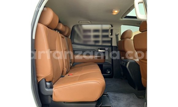 Buy Import Toyota Tundra White Car in Import - Dubai in Arusha Buy Import Toyota Tundra White Car in Import - Dubai in Arusha