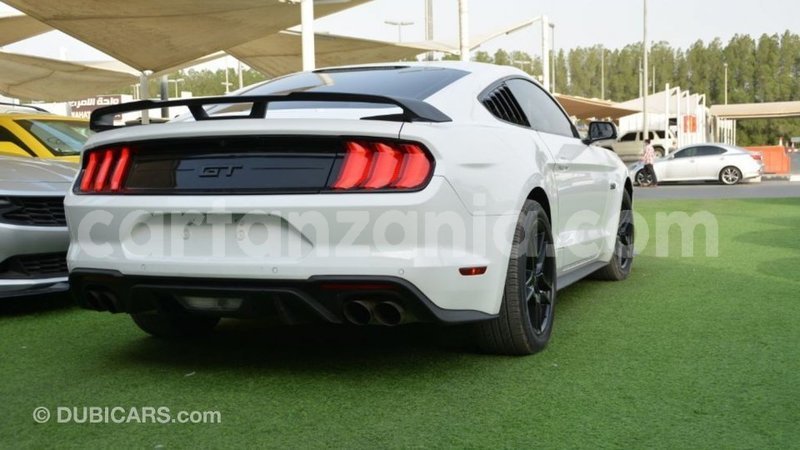 Big with watermark ford mustang arusha import dubai 9967