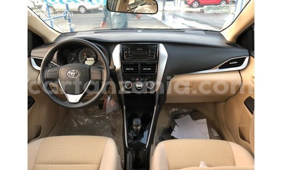 Nunua Imported Toyota Yaris Nyingine Gari ndani ya Import - Dubai nchini Arusha Nunua Imported Toyota Yaris Nyingine Gari ndani ya Import - Dubai nchini Arusha