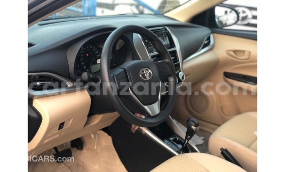 Nunua Imported Toyota Yaris Nyingine Gari ndani ya Import - Dubai nchini Arusha Nunua Imported Toyota Yaris Nyingine Gari ndani ya Import - Dubai nchini Arusha