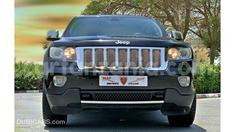 Big with watermark jeep grand cherokee arusha import dubai 9980