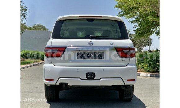 Buy Import Nissan Patrol White Car in Import - Dubai in Arusha Buy Import Nissan Patrol White Car in Import - Dubai in Arusha
