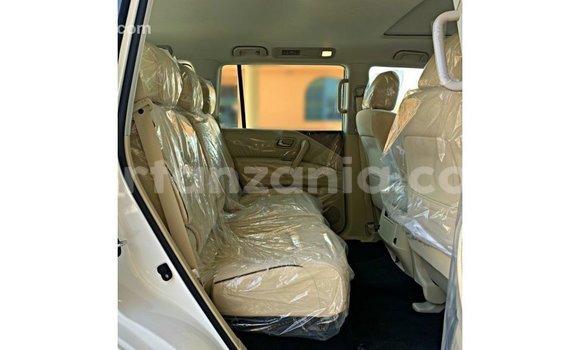 Buy Import Nissan Patrol White Car in Import - Dubai in Arusha Buy Import Nissan Patrol White Car in Import - Dubai in Arusha