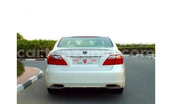 Buy Import Lexus LS White Car in Import - Dubai in Arusha Buy Import Lexus LS White Car in Import - Dubai in Arusha