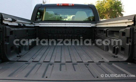 Buy Import Hummer H3 Black Car in Import - Dubai in Arusha Buy Import Hummer H3 Black Car in Import - Dubai in Arusha