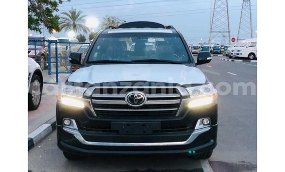 Buy Import Toyota Land Cruiser Black Car in Import - Dubai in Arusha