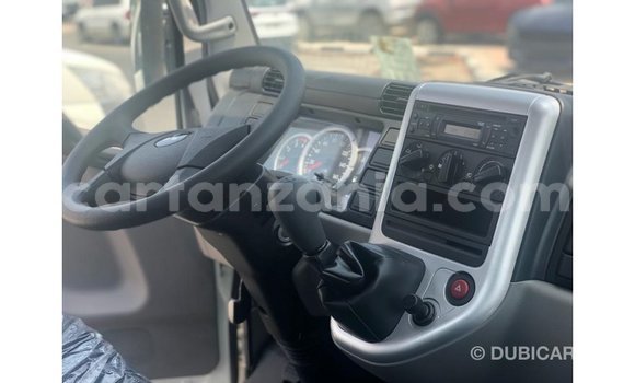Nunua Imported Mitsubishi Carisma Nyeupe Gari ndani ya Import - Dubai nchini Arusha Nunua Imported Mitsubishi Carisma Nyeupe Gari ndani ya Import - Dubai nchini Arusha