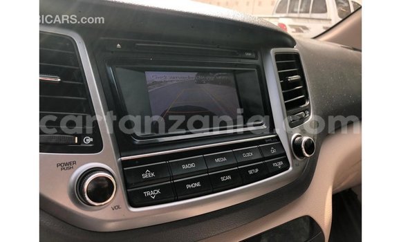 Buy Import Hyundai Tucson Red Car in Import - Dubai in Arusha Buy Import Hyundai Tucson Red Car in Import - Dubai in Arusha