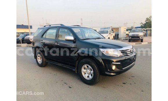 Buy Import Toyota Fortuner Black Car in Import - Dubai in Arusha Buy Import Toyota Fortuner Black Car in Import - Dubai in Arusha