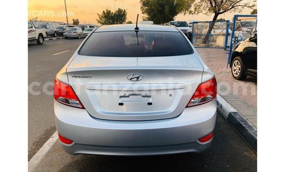 Nunua Imported Hyundai Accent Nyingine Gari ndani ya Import - Dubai nchini Arusha Nunua Imported Hyundai Accent Nyingine Gari ndani ya Import - Dubai nchini Arusha