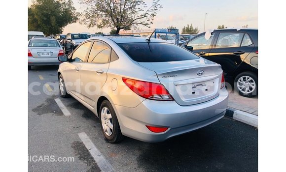 Nunua Imported Hyundai Accent Nyingine Gari ndani ya Import - Dubai nchini Arusha Nunua Imported Hyundai Accent Nyingine Gari ndani ya Import - Dubai nchini Arusha