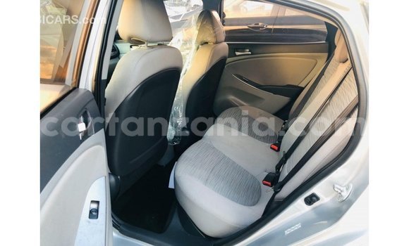 Nunua Imported Hyundai Accent Nyingine Gari ndani ya Import - Dubai nchini Arusha Nunua Imported Hyundai Accent Nyingine Gari ndani ya Import - Dubai nchini Arusha