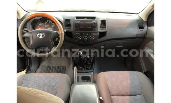 Buy Import Toyota Hilux Black Car in Import - Dubai in Arusha Buy Import Toyota Hilux Black Car in Import - Dubai in Arusha