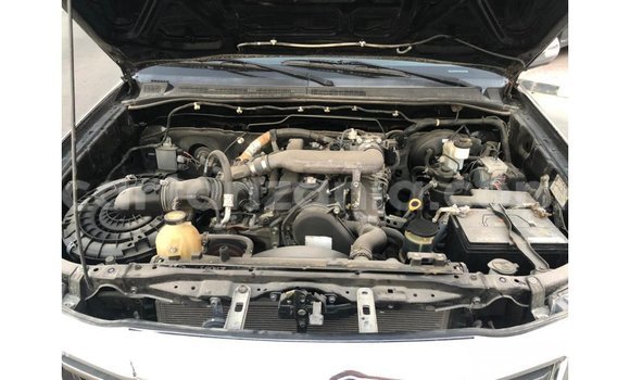 Buy Import Toyota Hilux Black Car in Import - Dubai in Arusha Buy Import Toyota Hilux Black Car in Import - Dubai in Arusha