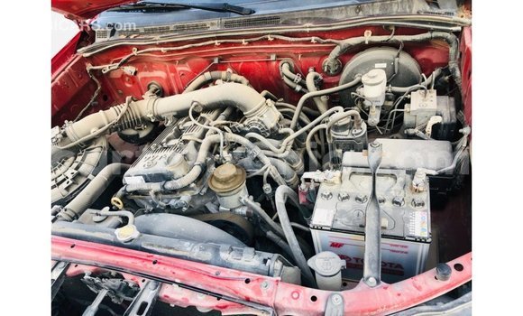 Nunua Imported Toyota Hilux Nyekundu Gari ndani ya Import - Dubai nchini Arusha Nunua Imported Toyota Hilux Nyekundu Gari ndani ya Import - Dubai nchini Arusha