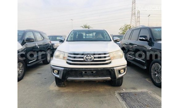 Buy Import Toyota Hilux White Car in Import - Dubai in Arusha Buy Import Toyota Hilux White Car in Import - Dubai in Arusha