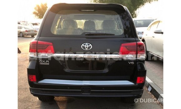 Buy Import Toyota Land Cruiser Black Car in Import - Dubai in Arusha Buy Import Toyota Land Cruiser Black Car in Import - Dubai in Arusha