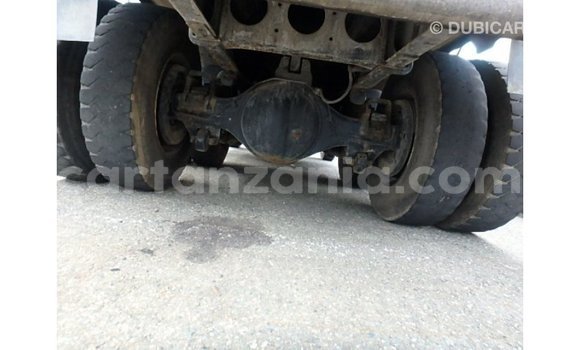 Buy Import Nissan 350Z Blue Car in Import - Dubai in Arusha Buy Import Nissan 350Z Blue Car in Import - Dubai in Arusha