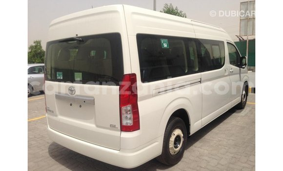 Buy Import Toyota Hiace White Car in Import - Dubai in Arusha Buy Import Toyota Hiace White Car in Import - Dubai in Arusha