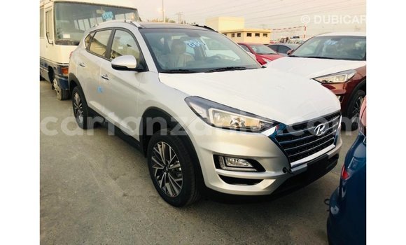 Buy Import Hyundai Tucson Other Car in Import - Dubai in Arusha Buy Import Hyundai Tucson Other Car in Import - Dubai in Arusha