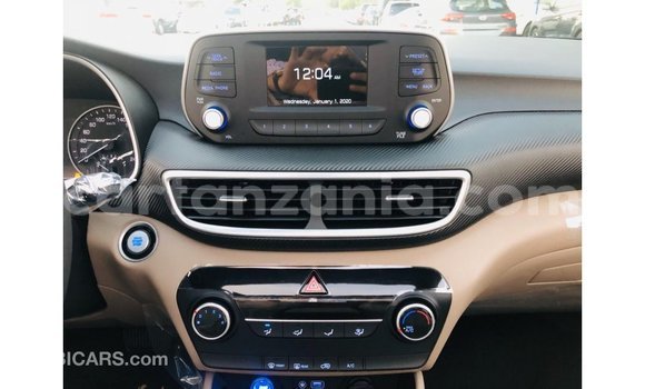 Buy Import Hyundai Tucson Other Car in Import - Dubai in Arusha Buy Import Hyundai Tucson Other Car in Import - Dubai in Arusha