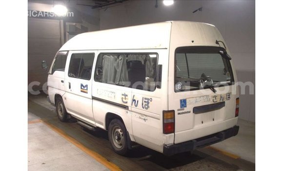 Buy Import Nissan Caravan White Car in Import - Dubai in Arusha Buy Import Nissan Caravan White Car in Import - Dubai in Arusha