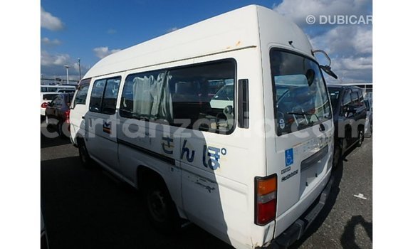 Buy Import Nissan Caravan White Car in Import - Dubai in Arusha Buy Import Nissan Caravan White Car in Import - Dubai in Arusha