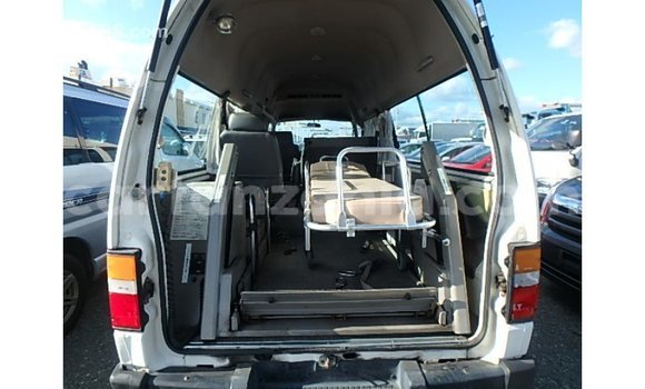 Buy Import Nissan Caravan White Car in Import - Dubai in Arusha Buy Import Nissan Caravan White Car in Import - Dubai in Arusha