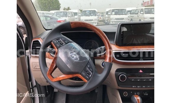 Nunua Imported Hyundai Tucson Nyeupe Gari ndani ya Import - Dubai nchini Arusha Nunua Imported Hyundai Tucson Nyeupe Gari ndani ya Import - Dubai nchini Arusha