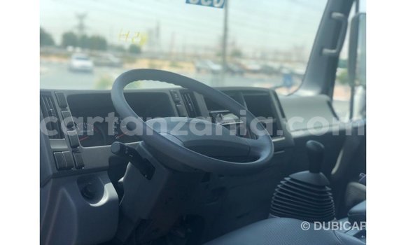 Nunua Imported Isuzu Rodeo Nyeupe Gari ndani ya Import - Dubai nchini Arusha Nunua Imported Isuzu Rodeo Nyeupe Gari ndani ya Import - Dubai nchini Arusha