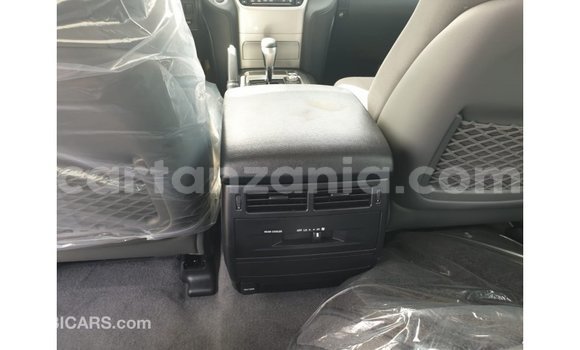 Buy Import Toyota Land Cruiser Black Car in Import - Dubai in Arusha Buy Import Toyota Land Cruiser Black Car in Import - Dubai in Arusha