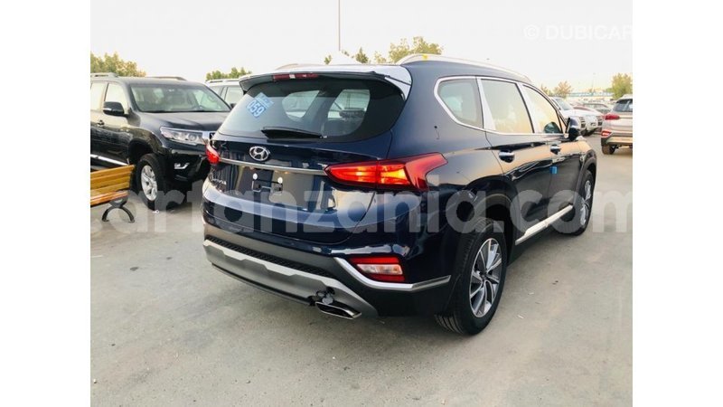 Big with watermark hyundai santa fe arusha import dubai 10031