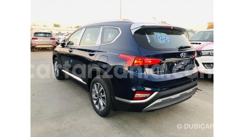 Big with watermark hyundai santa fe arusha import dubai 10031