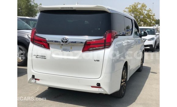 Buy Import Toyota Alphard White Car in Import - Dubai in Arusha Buy Import Toyota Alphard White Car in Import - Dubai in Arusha