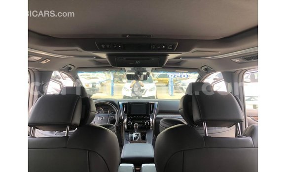 Buy Import Toyota Alphard White Car in Import - Dubai in Arusha Buy Import Toyota Alphard White Car in Import - Dubai in Arusha