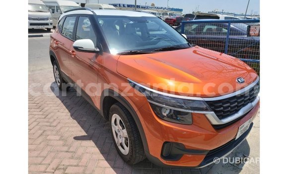 Buy Import Kia Carens Other Car in Import - Dubai in Arusha Buy Import Kia Carens Other Car in Import - Dubai in Arusha