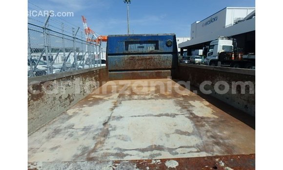 Buy Import Mazda 2 Blue Car in Import - Dubai in Arusha Buy Import Mazda 2 Blue Car in Import - Dubai in Arusha