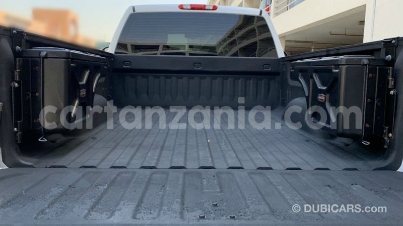 Big with watermark chevrolet silverado arusha import dubai 10042