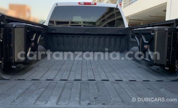 Buy Import Chevrolet Silverado White Car in Import - Dubai in Arusha Buy Import Chevrolet Silverado White Car in Import - Dubai in Arusha