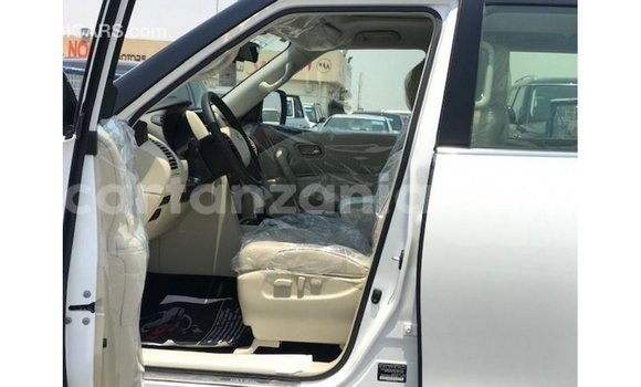 Buy Import Nissan Patrol White Car in Import - Dubai in Arusha Buy Import Nissan Patrol White Car in Import - Dubai in Arusha