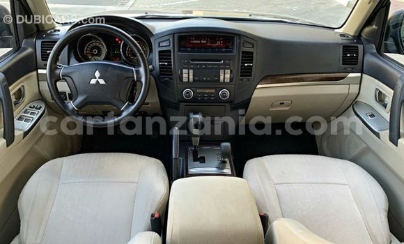 Buy Import Mitsubishi Pajero Other Car in Import - Dubai in Arusha Buy Import Mitsubishi Pajero Other Car in Import - Dubai in Arusha