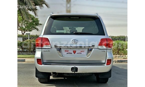Buy Import Toyota Land Cruiser Other Car in Import - Dubai in Arusha Buy Import Toyota Land Cruiser Other Car in Import - Dubai in Arusha