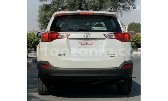 Buy Import Toyota 4Runner White Car in Import - Dubai in Arusha Buy Import Toyota 4Runner White Car in Import - Dubai in Arusha