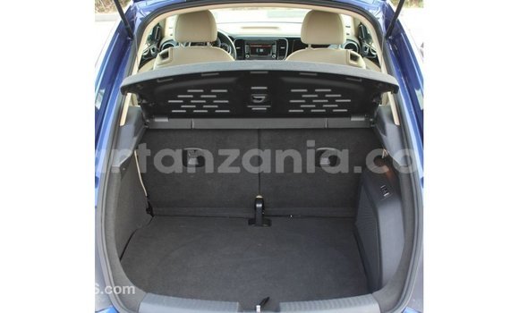 Buy Import Volkswagen Beetle Blue Car in Import - Dubai in Arusha Buy Import Volkswagen Beetle Blue Car in Import - Dubai in Arusha