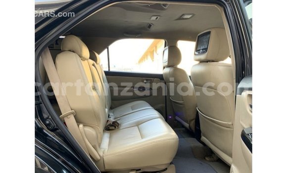 Buy Import Toyota Fortuner Black Car in Import - Dubai in Arusha Buy Import Toyota Fortuner Black Car in Import - Dubai in Arusha