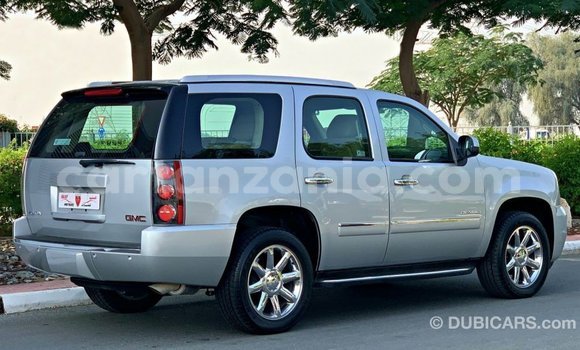 Buy Import GMC Yukon Other Car in Import - Dubai in Arusha Buy Import GMC Yukon Other Car in Import - Dubai in Arusha