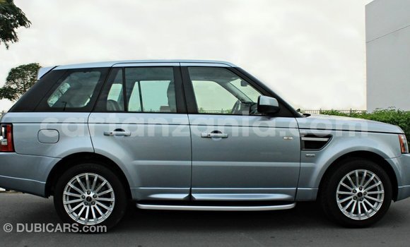 Buy Import Land Rover Range Rover Blue Car in Import - Dubai in Arusha Buy Import Land Rover Range Rover Blue Car in Import - Dubai in Arusha